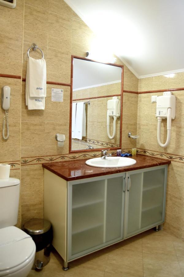 Otel Sveta 4*