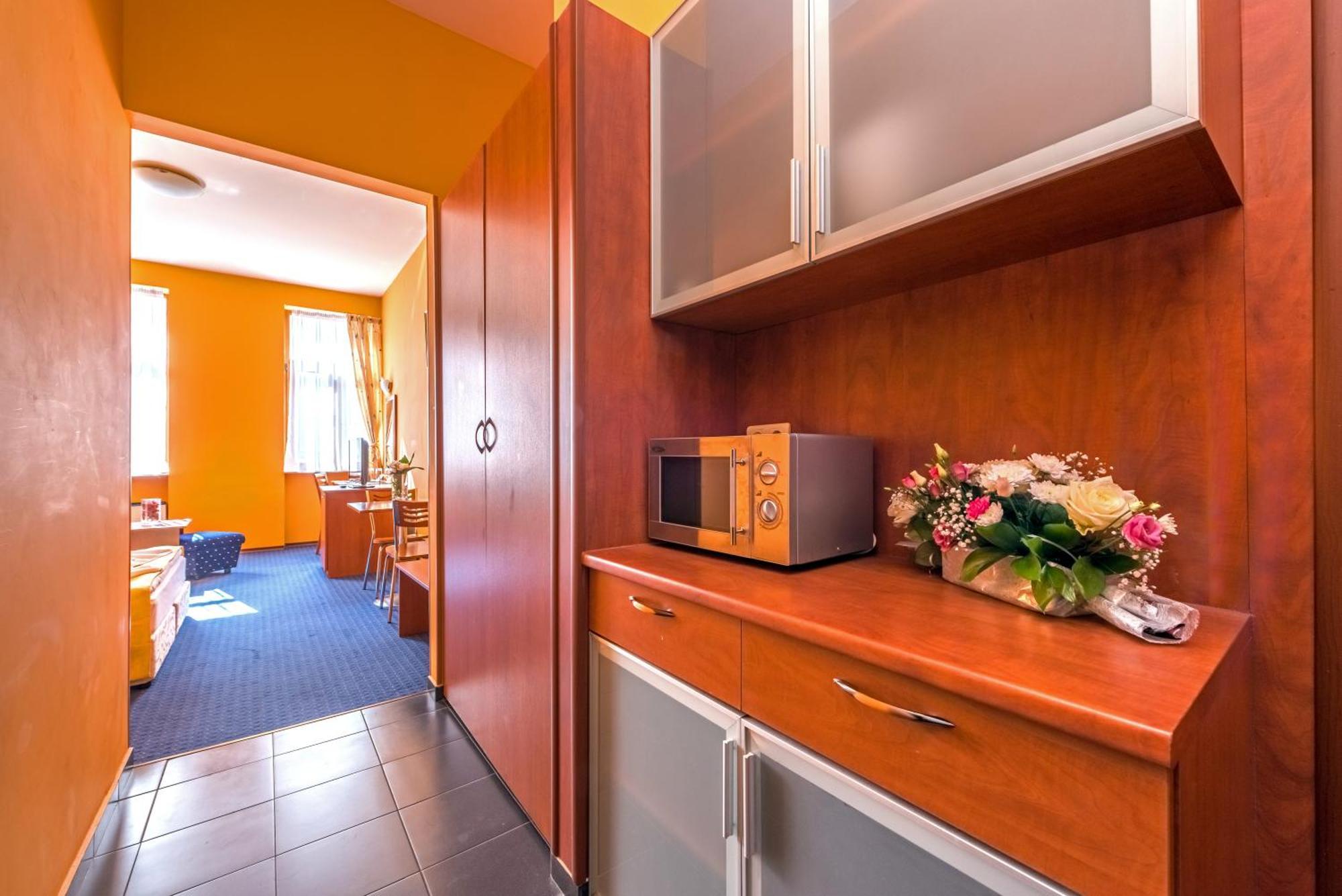 Sveta Otel 4*