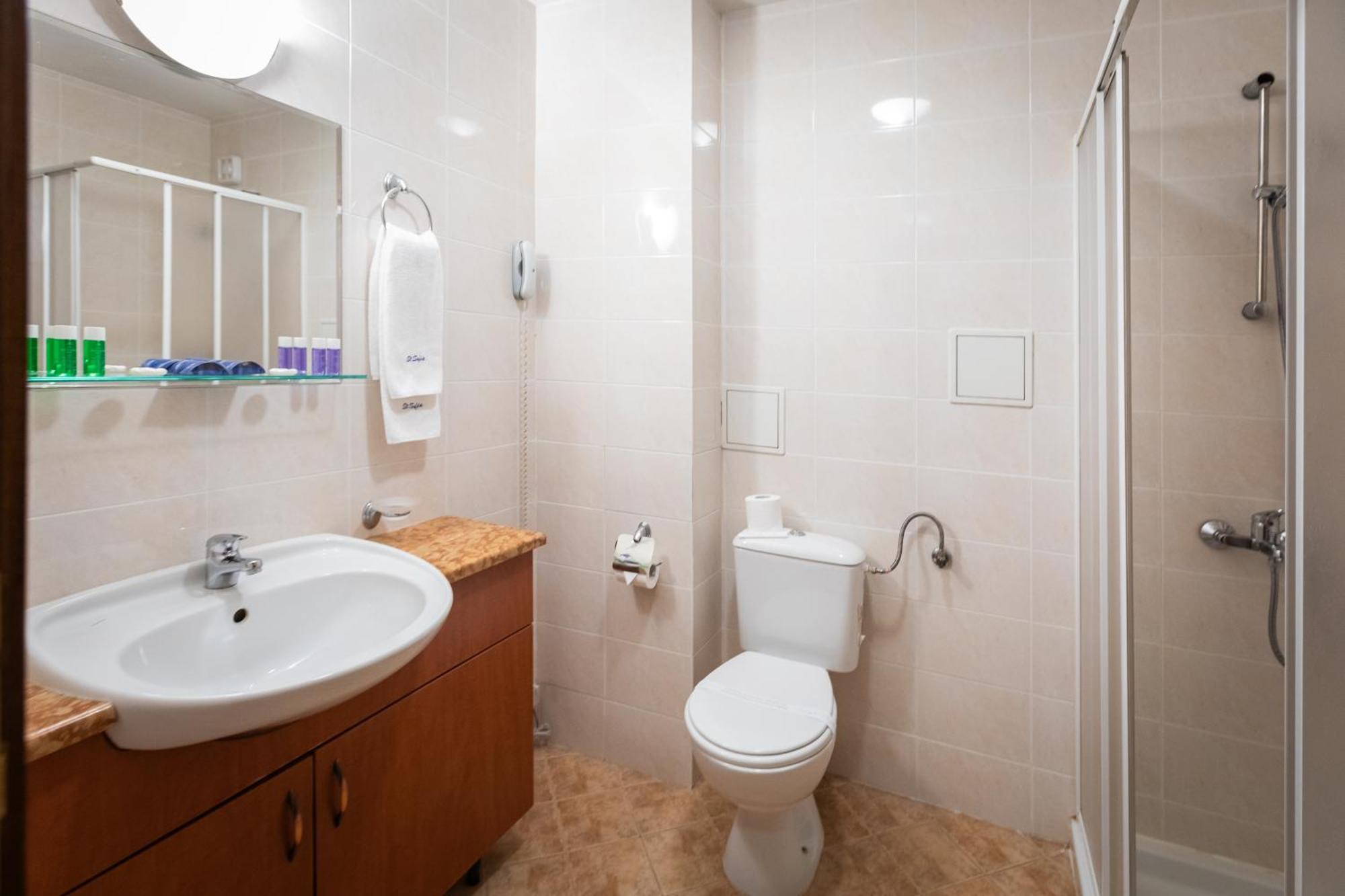 Otel Sveta 4*